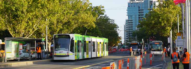 Yarra Trams Siemens Combino 5020